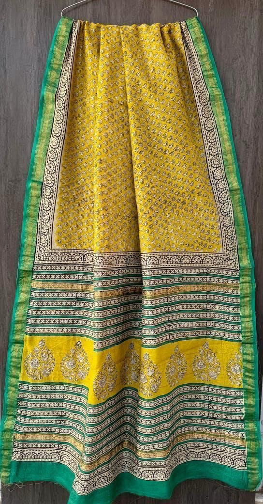 A92- Yellow and sapphire green Maheswari silk saree