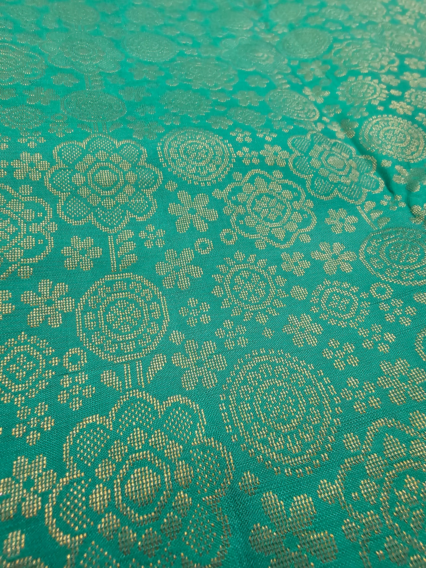 A2- Sea green colour soft pure silk saree - Majos