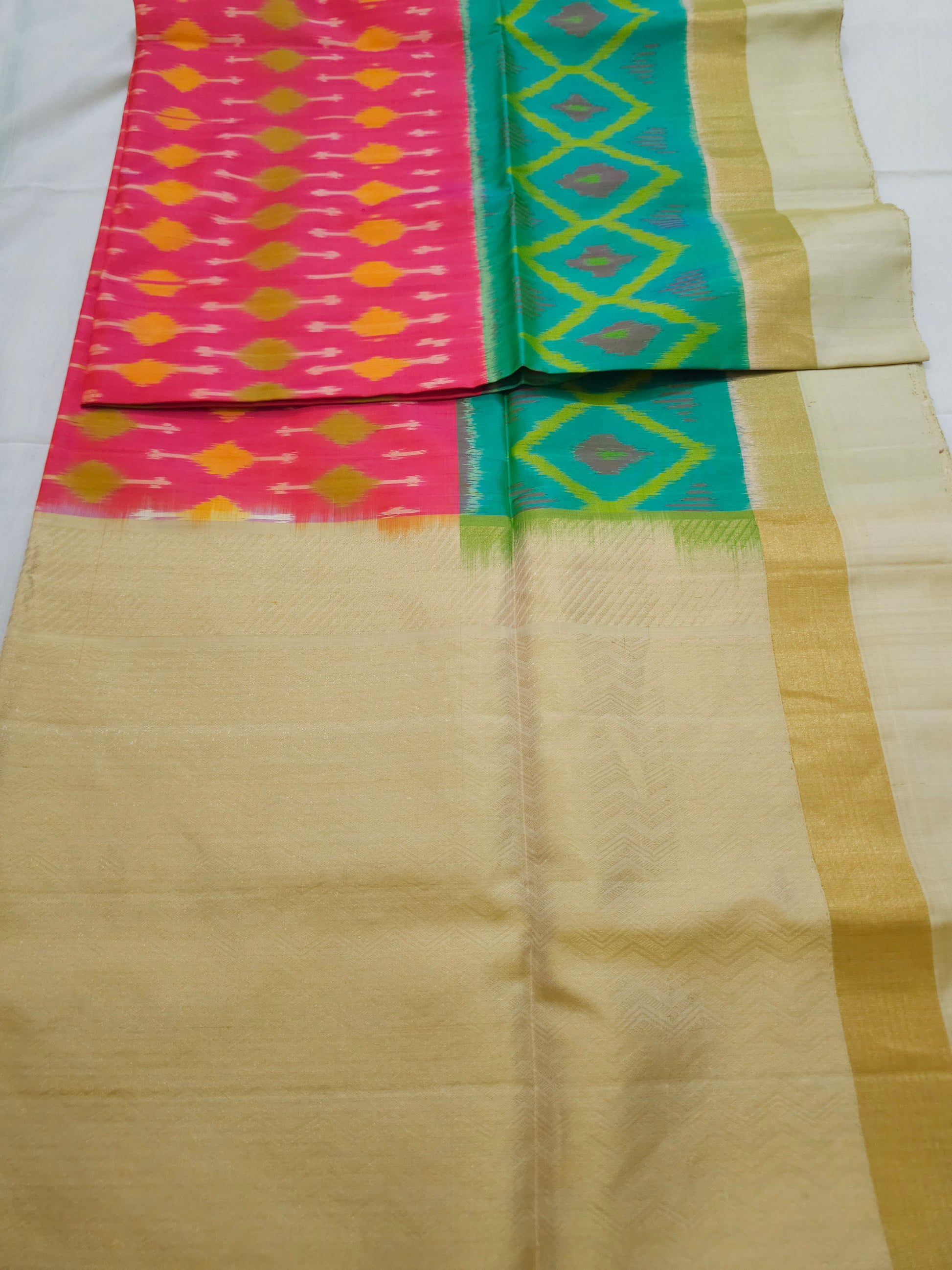 A6- Pochmpally Ikat pure soft silk saree - Majos