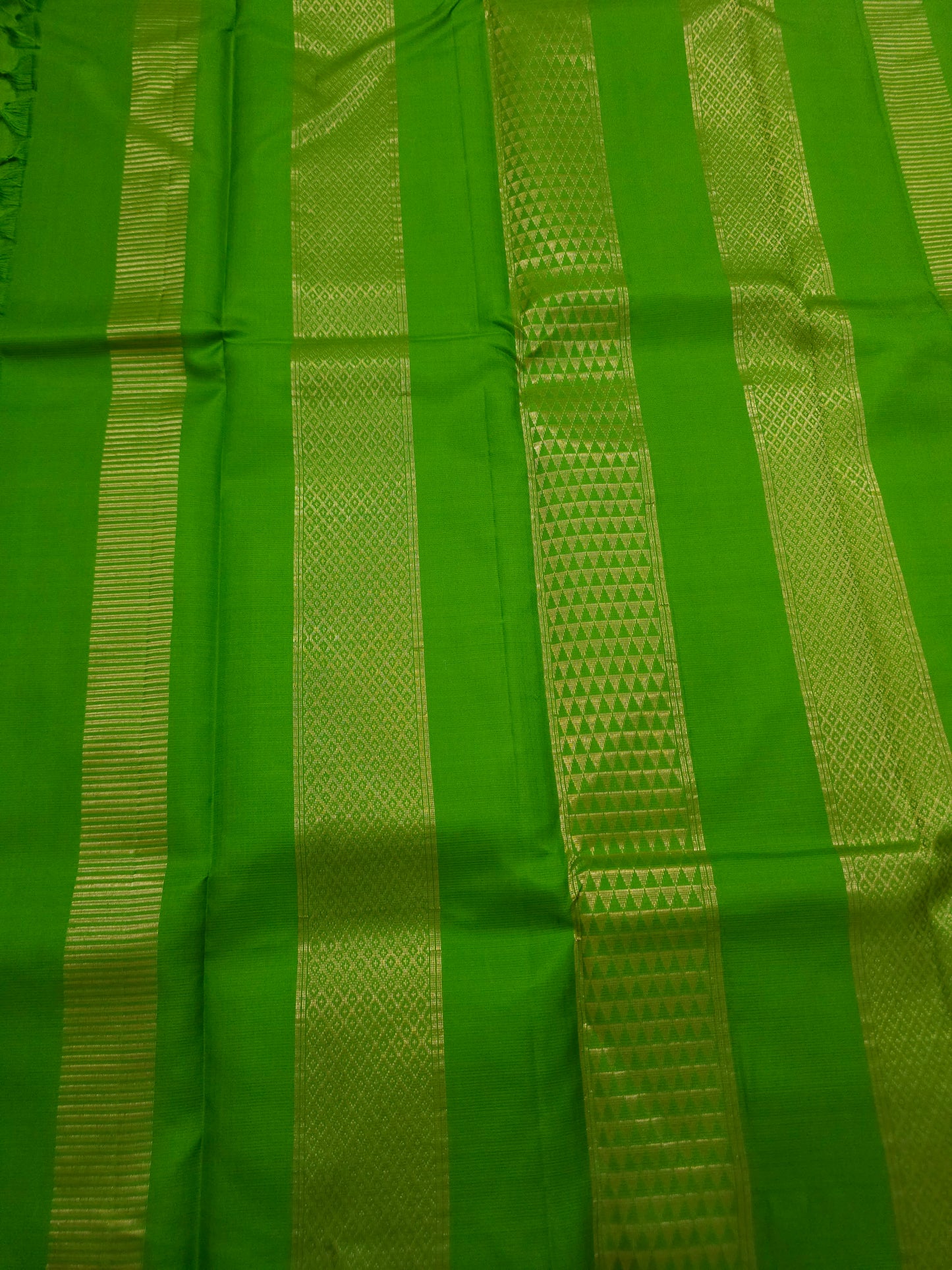 A8- Parrot green self colour pure soft silk saree - Majos