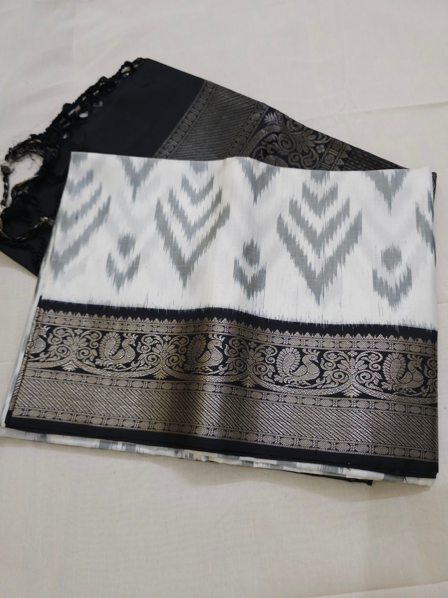 A14- White and Black Pochampally Saree - Majos