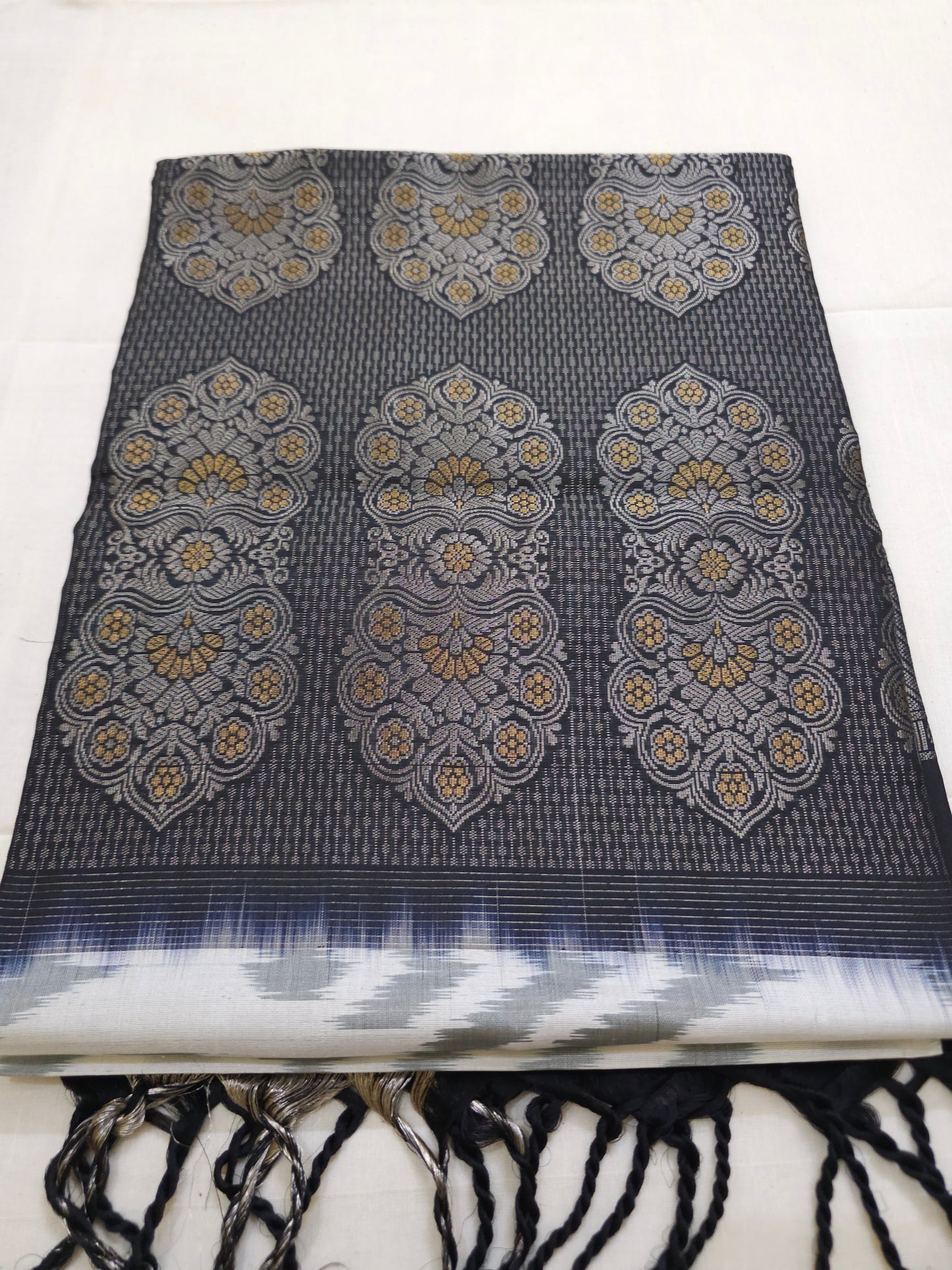 A14- White and Black Pochampally Saree - Majos