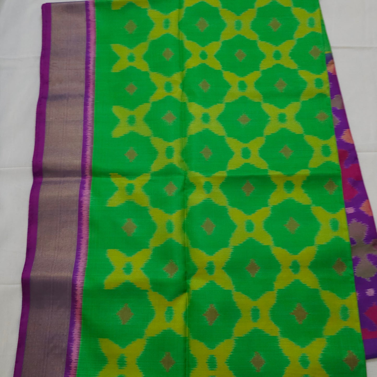 A16- Green and violet Pochampally Ikat saree - Majos