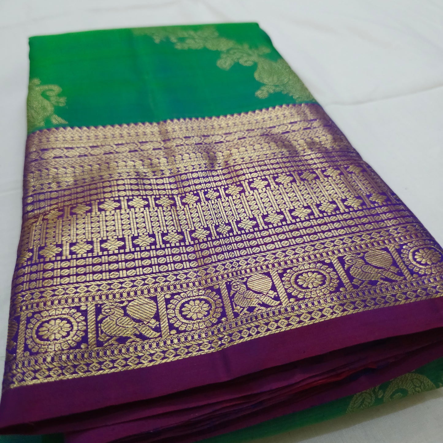 A17- Green and violet bridal kodi body saree - Majos