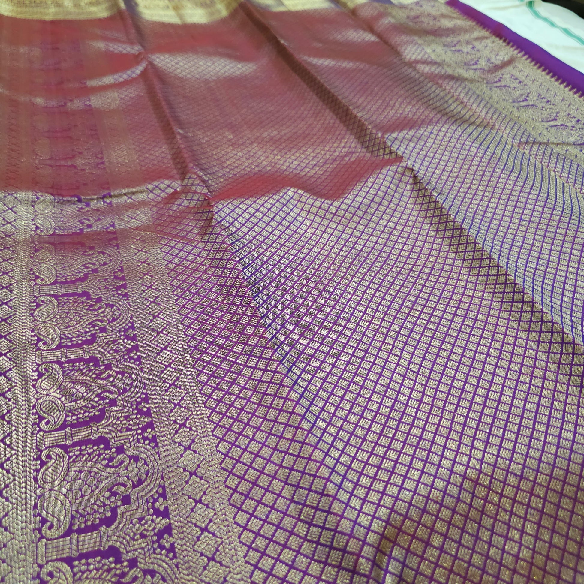 A17- Green and violet bridal kodi body saree - Majos