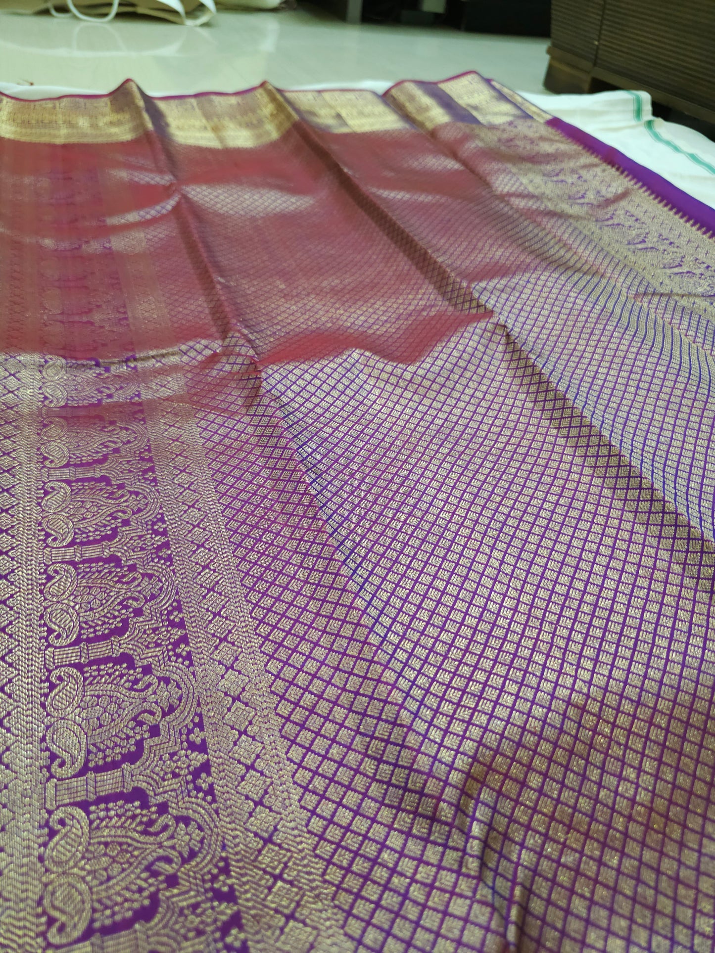 A17- Green and violet bridal kodi body saree - Majos