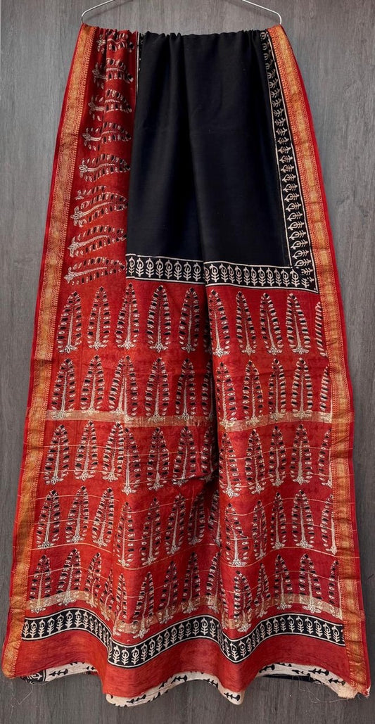 A88- Black and red Maheswari silk saree