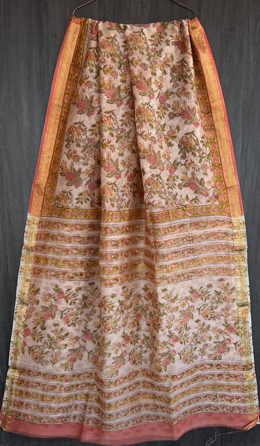 A90- White and pink Maheswari silk saree