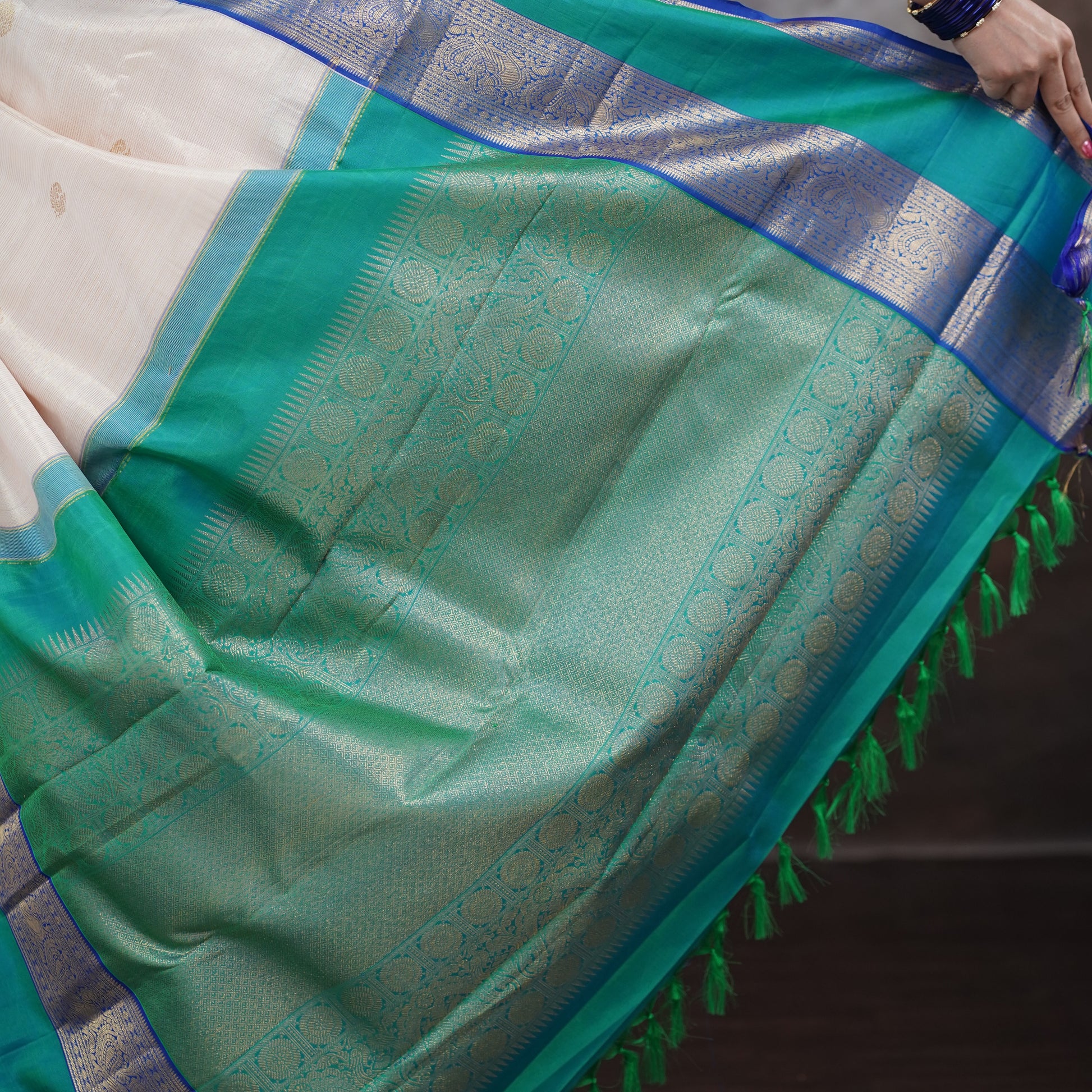 A13- Light baby pink and blue Pure soft silk, pure Jari Kanchipuram silk saree - Majos