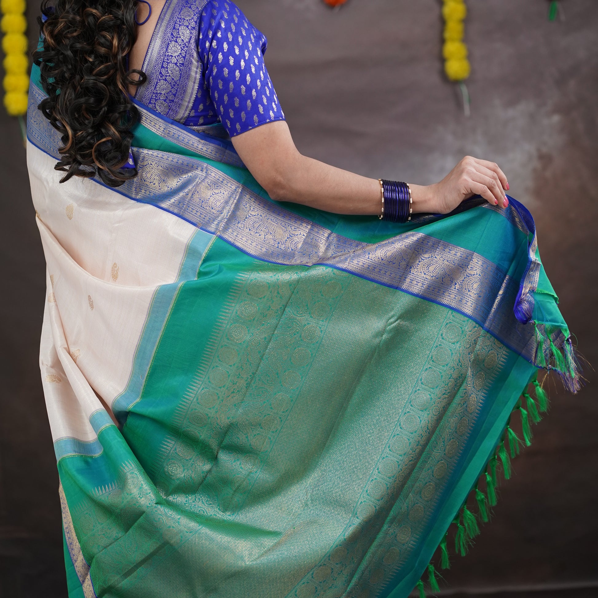 A13- Light baby pink and blue Pure soft silk, pure Jari Kanchipuram silk saree - Majos