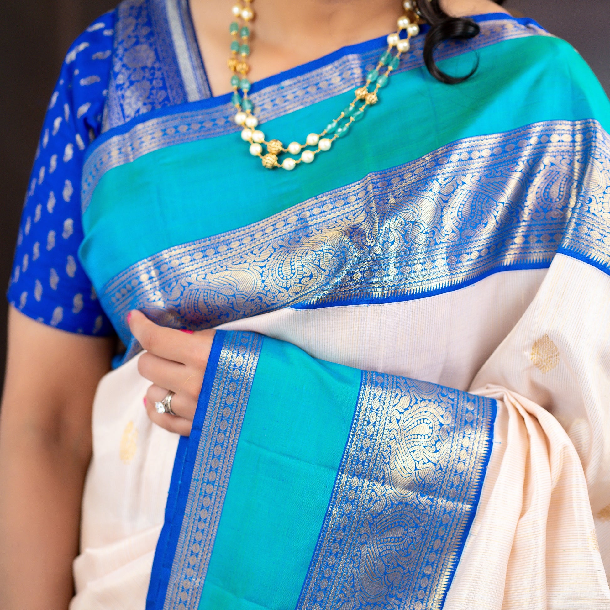 A13- Light baby pink and blue Pure soft silk, pure Jari Kanchipuram silk saree - Majos