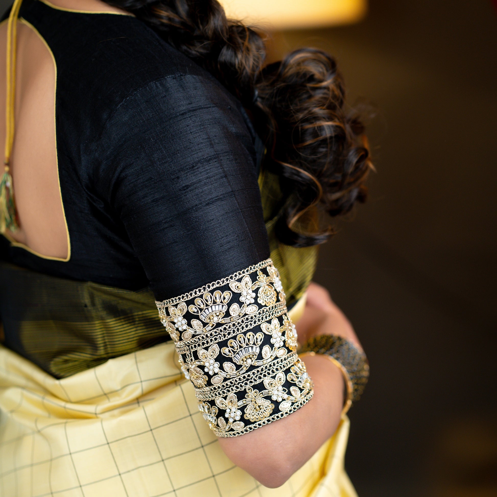 A20- Cream and Black- Contemporary Pure Silk Saree - Majos